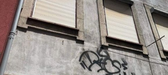 184m² Building in Porto, Portugal No. 229163 11