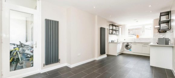 1 bedroom Apartment in London, United Kingdom No. 10825 12