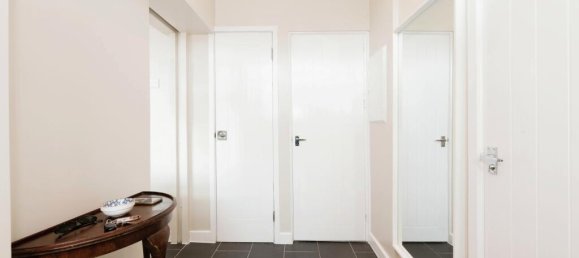 1 bedroom Apartment in London, United Kingdom No. 10825 7