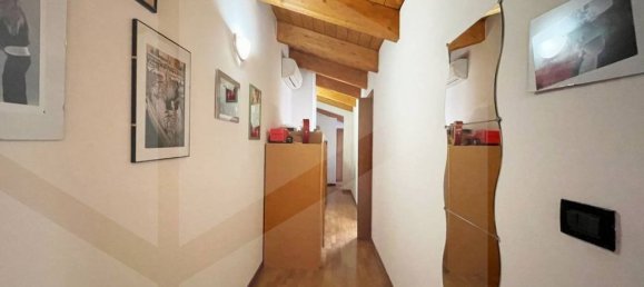 Penthouse T3 em Casalecchio di Reno, Italy N.º 31023 37
