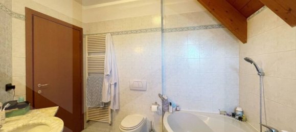 Penthouse T3 em Casalecchio di Reno, Italy N.º 31023 48