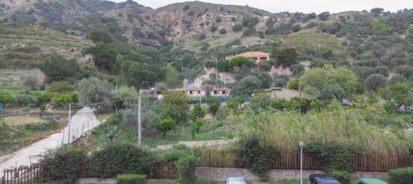 Apartamento de 4 divisões em Messina, Italy N.º 78786 13