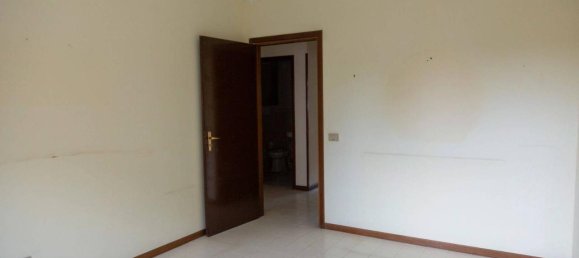 Apartamento de 4 divisões em Messina, Italy N.º 78786 24