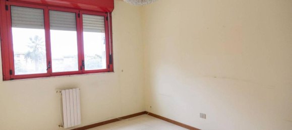 Apartamento de 4 divisões em Messina, Italy N.º 78786 25