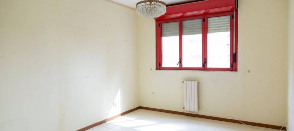 Apartamento de 4 divisões em Messina, Italy N.º 78786 26