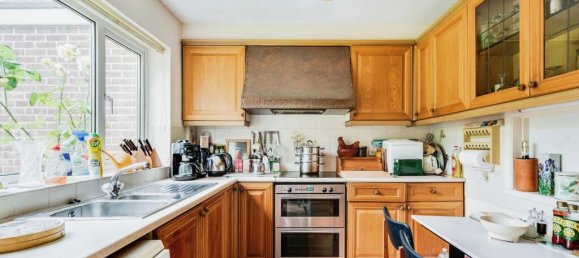 4 bedrooms House in Newbury, United Kingdom No. 10459 24