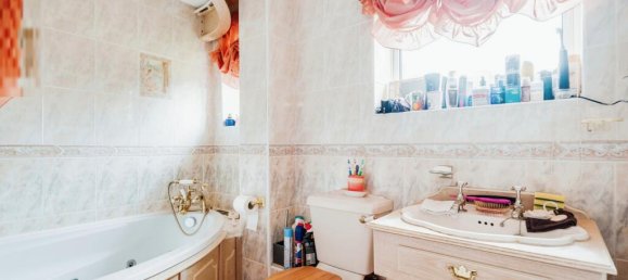 4 bedrooms House in Newbury, United Kingdom No. 10459 14