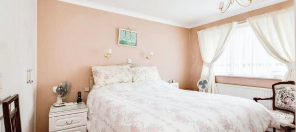 4 bedrooms House in Newbury, United Kingdom No. 10459 15