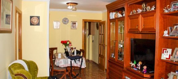 Квартира с 3 спальнями в Корнелья-де-Льобрегат, Испания № 148175 2