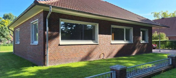 4 rooms Bungalow in Leer, Germany No. 329155 5