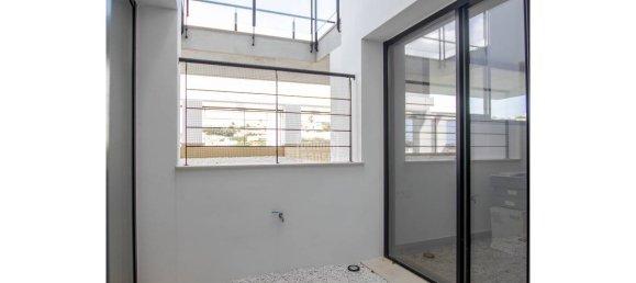 Villa de 4 dormitorios en Mahon, Spain No. 5422 19