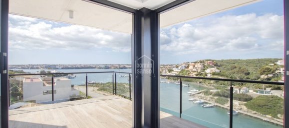 Villa de 4 dormitorios en Mahon, Spain No. 5422 11