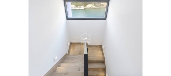 Villa de 4 dormitorios en Mahon, Spain No. 5422 18