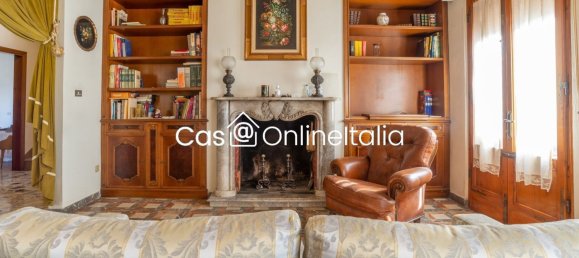 6-Zimmer Wohnung in Prato, Italy, Nr. 47668 7