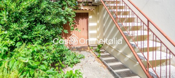 6-Zimmer Wohnung in Prato, Italy, Nr. 47668 26