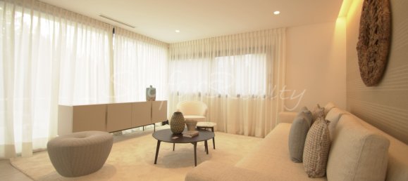 5 chambres Villa à Marbella, Spain No. 19600 2