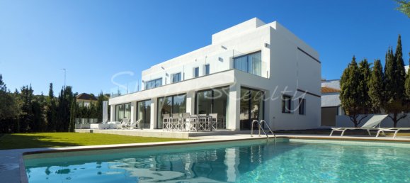 5 chambres Villa à Marbella, Spain No. 19600 7