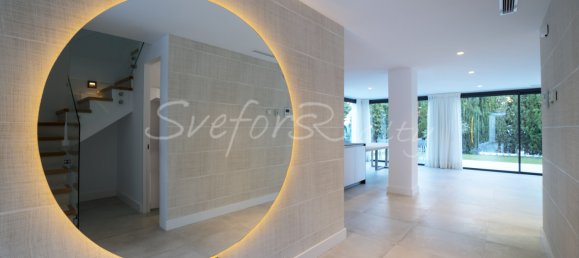 5 chambres Villa à Marbella, Spain No. 19600 36