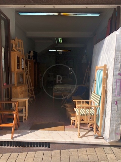 145m² Commercial property in Porto, Portugal No. 23164