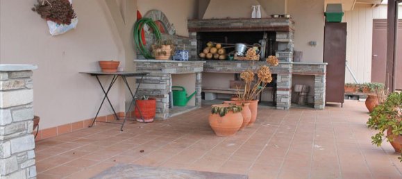 5 bedrooms Villa in Litochoro, Greece No. 6458 4