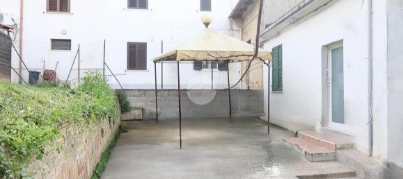 3 rooms House in Chieti, Italy No. 15061 2