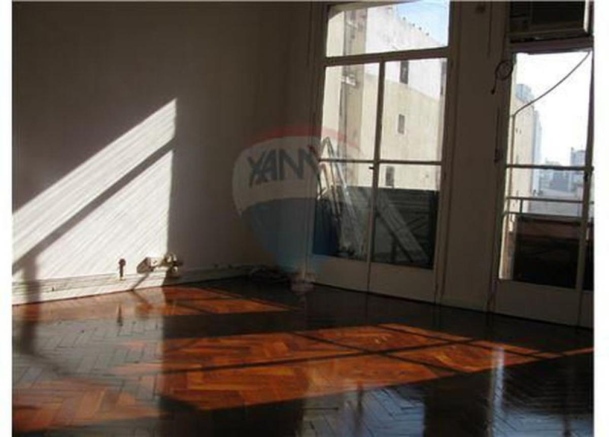 50m² Office in Buenos Aires, Argentina No. 107237