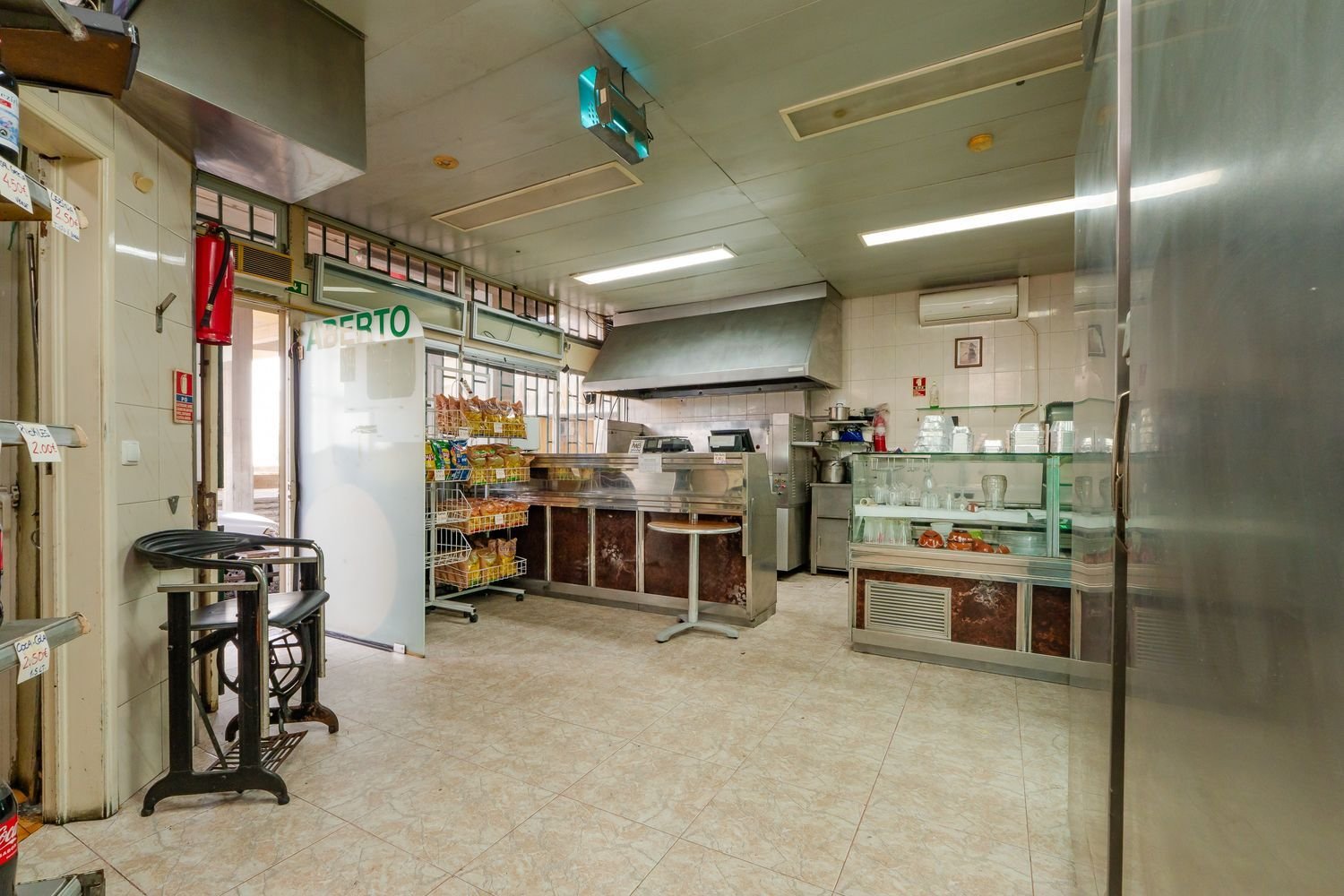  عقار تجاري في Lisbon, Portugal 48متر مربع رقم 337716