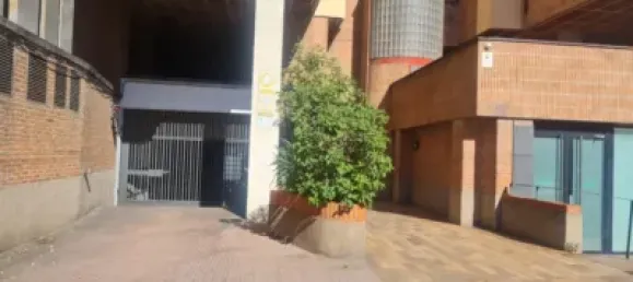  مرآب في Valladolid, Spain 11متر مربع رقم 140872 2