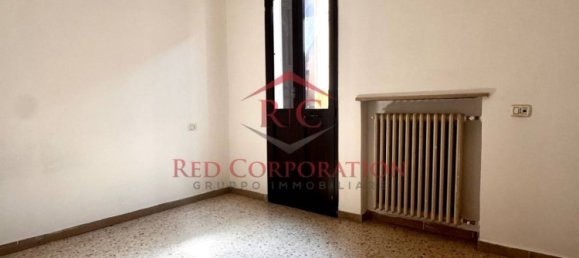 Apartamento de 3 dormitorios en Reggio Emilia, Italy No. 277367 3