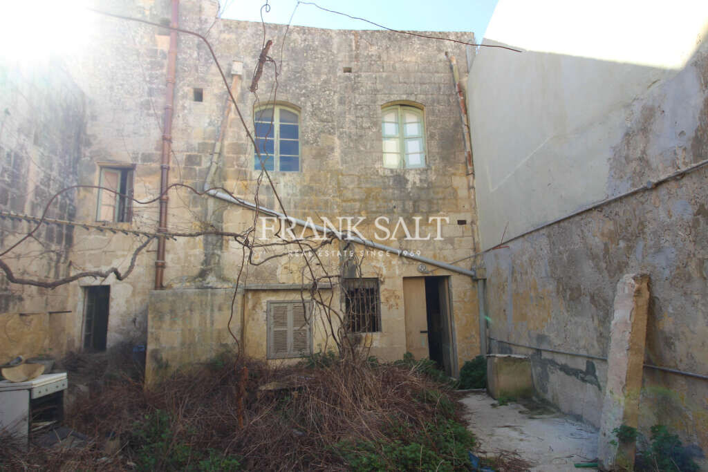 3 bedrooms House in Naxxar, Malta No. 1570