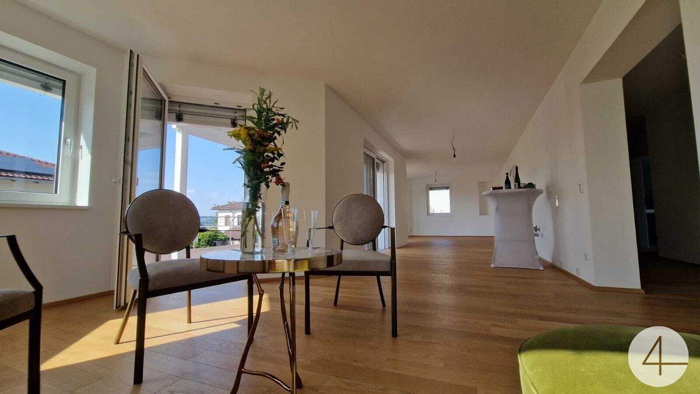 7-salle Bureau à Alkoven, Austria No. 233852