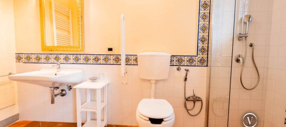 12 chambres Maison à San Gimignano, Italy No. 212001 48