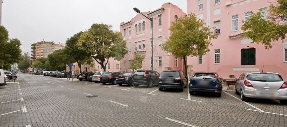 4 Schlafzimmer Doppelhaus in Lisbon, Portugal, Nr. 136072 25