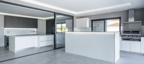 5 bedrooms Villa in Lagos, Portugal No. 122638 9