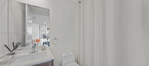 3 chambres propriété commerciale à vendre à Miami, Miami-Dade, Florida, USA № 615462 3