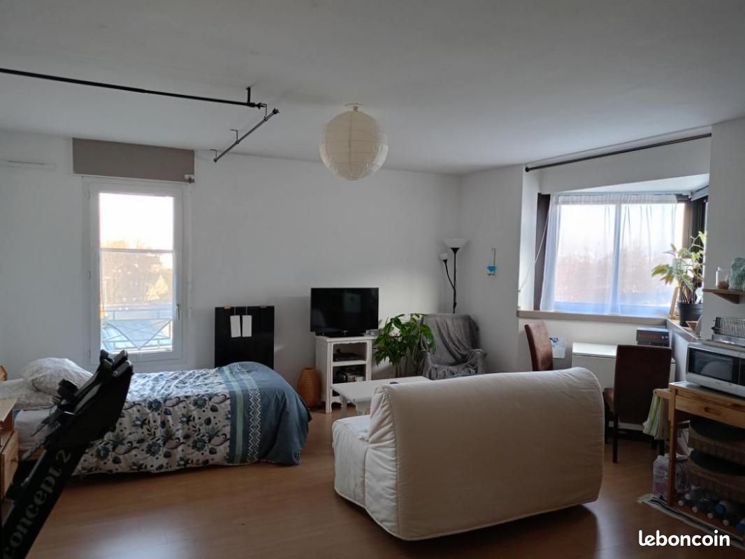 Estudio en Brest, France No. 272376