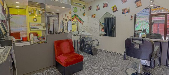 Entrepôt à Vila Nova de Gaia, Portugal 52m² No. 43434 4