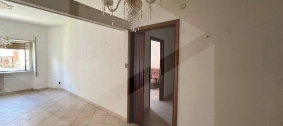 Apartamento de 4 divisões em Avezzano, Italy N.º 19175 23