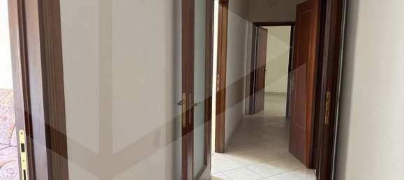 Apartamento de 4 divisões em Avezzano, Italy N.º 19175 16