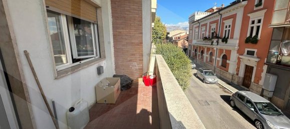 Apartamento de 4 divisões em Avezzano, Italy N.º 19175 14