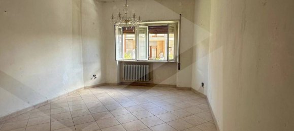 Apartamento de 4 divisões em Avezzano, Italy N.º 19175 3