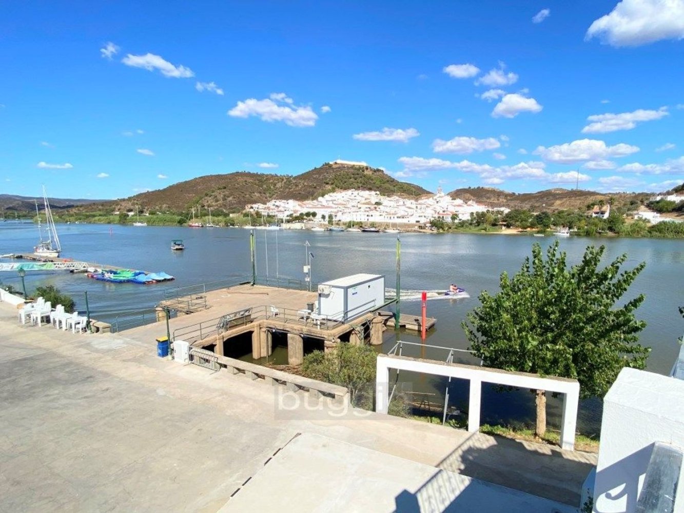 Отель, гостиница 4075м² в Алкотин, Португалия № 308925