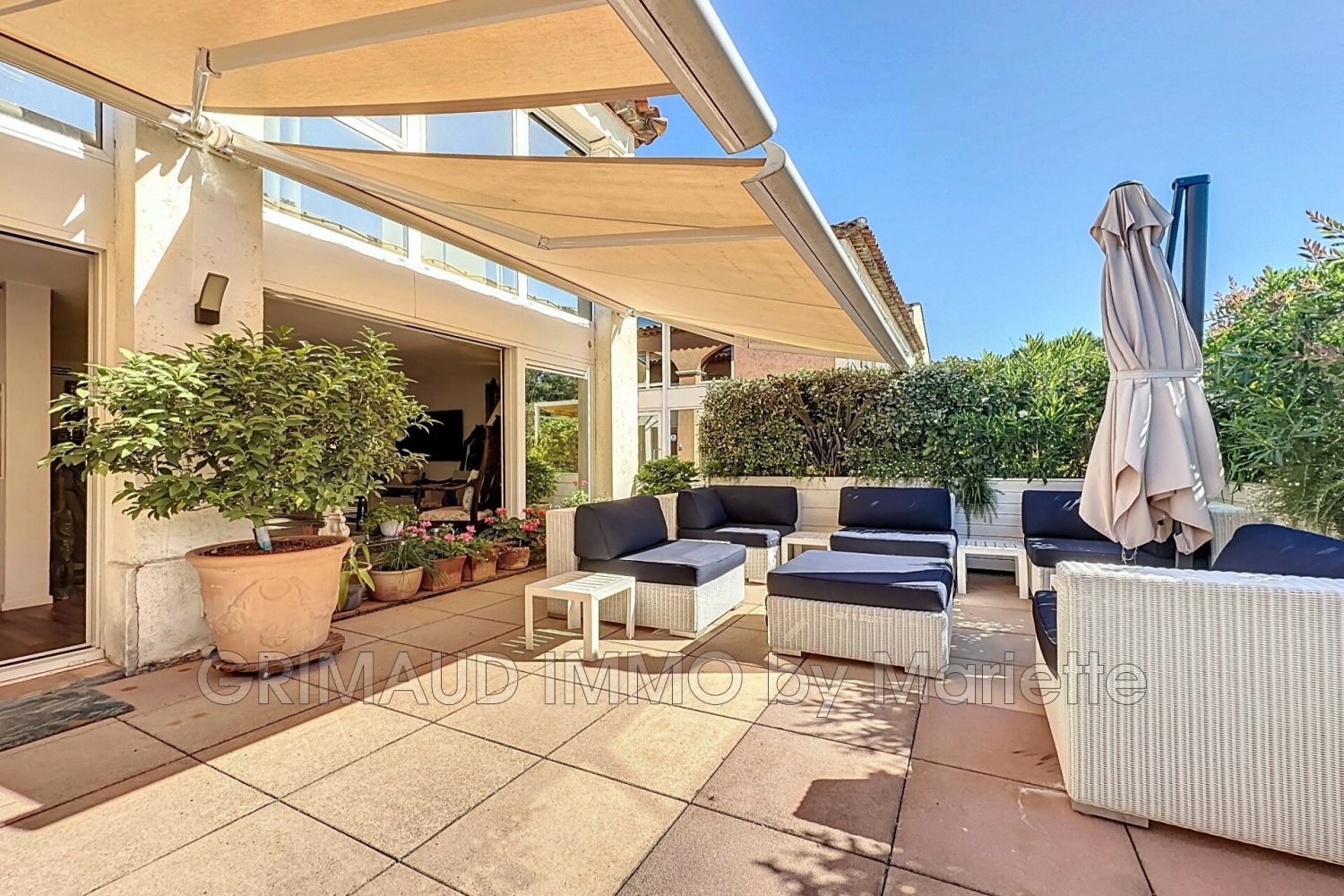 3 bedrooms Apartment in Cogolin, France No. 291187