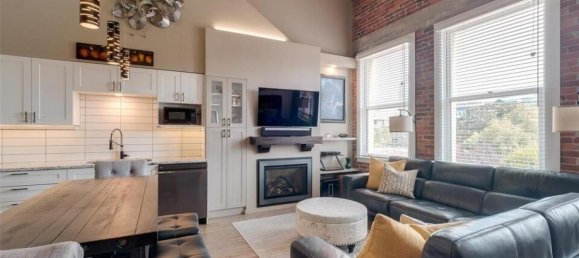 2 Schlafzimmer Eigentumswohnung in British Columbia, Canada, Nr. 1205 2