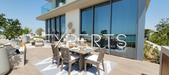 Villa de 4 dormitorios en Abu Dhabi, UAE No. 50407 15