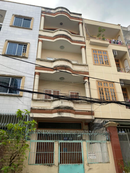 67.5m² House in District 1, Vietnam No. 13039
