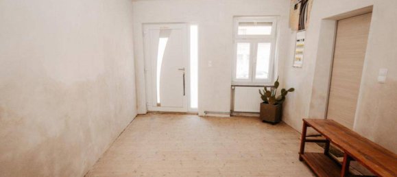 3-salle Maison à Ladendorf, Austria No. 66149 5