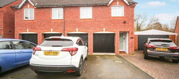 4 bedrooms House in Bromsgrove, United Kingdom No. 2415 16