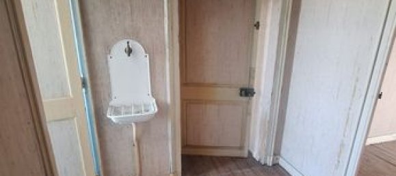 5 bedrooms House in Marans, France No. 287636 6