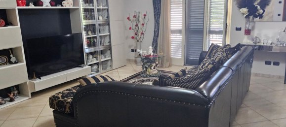 7 Schlafzimmer Haus in Gioiosa Ionica, Italy, Nr. 355631 4